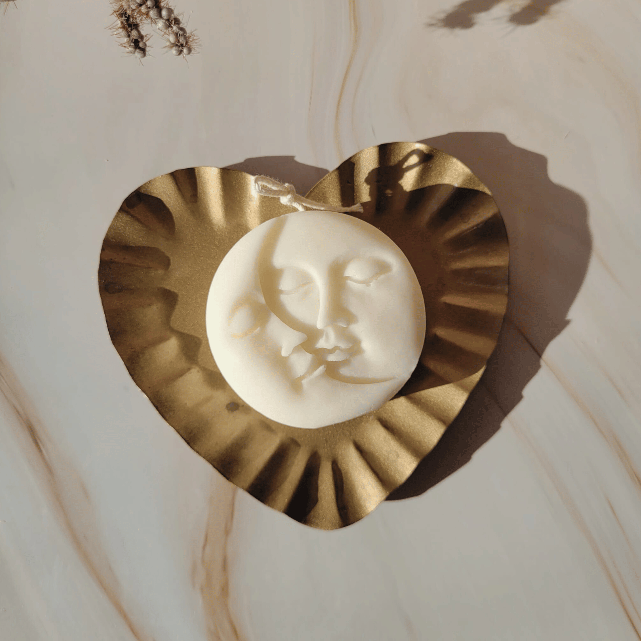 ZON/MAAN